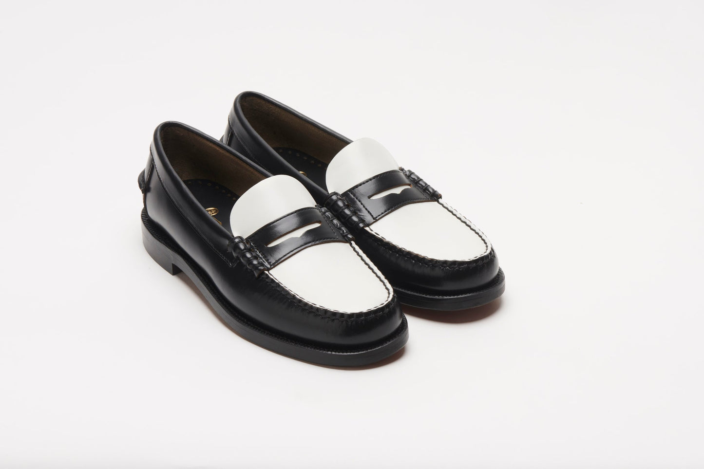 Classic Dan - Black & White